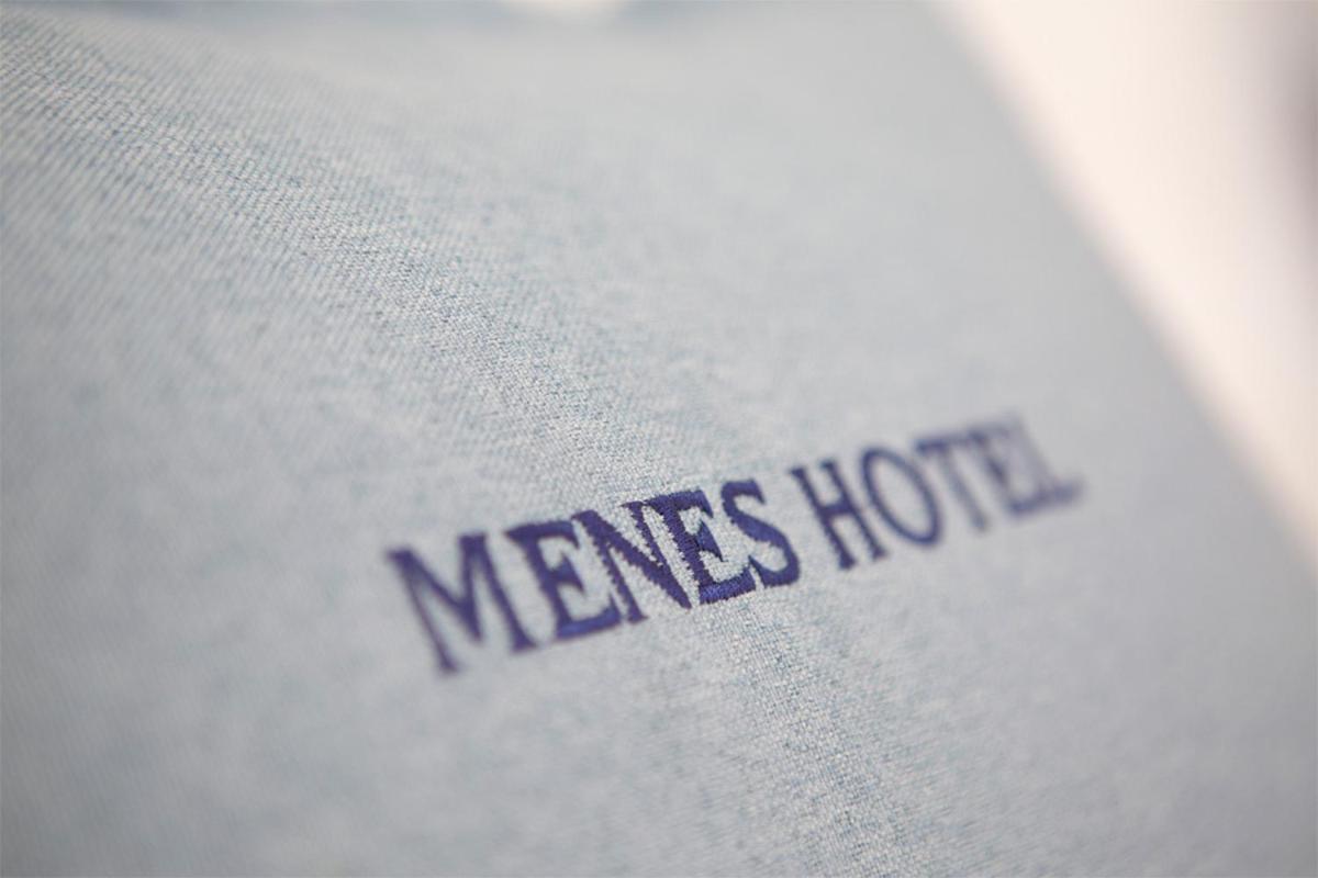 Menes Hotel Yénion Buitenkant foto